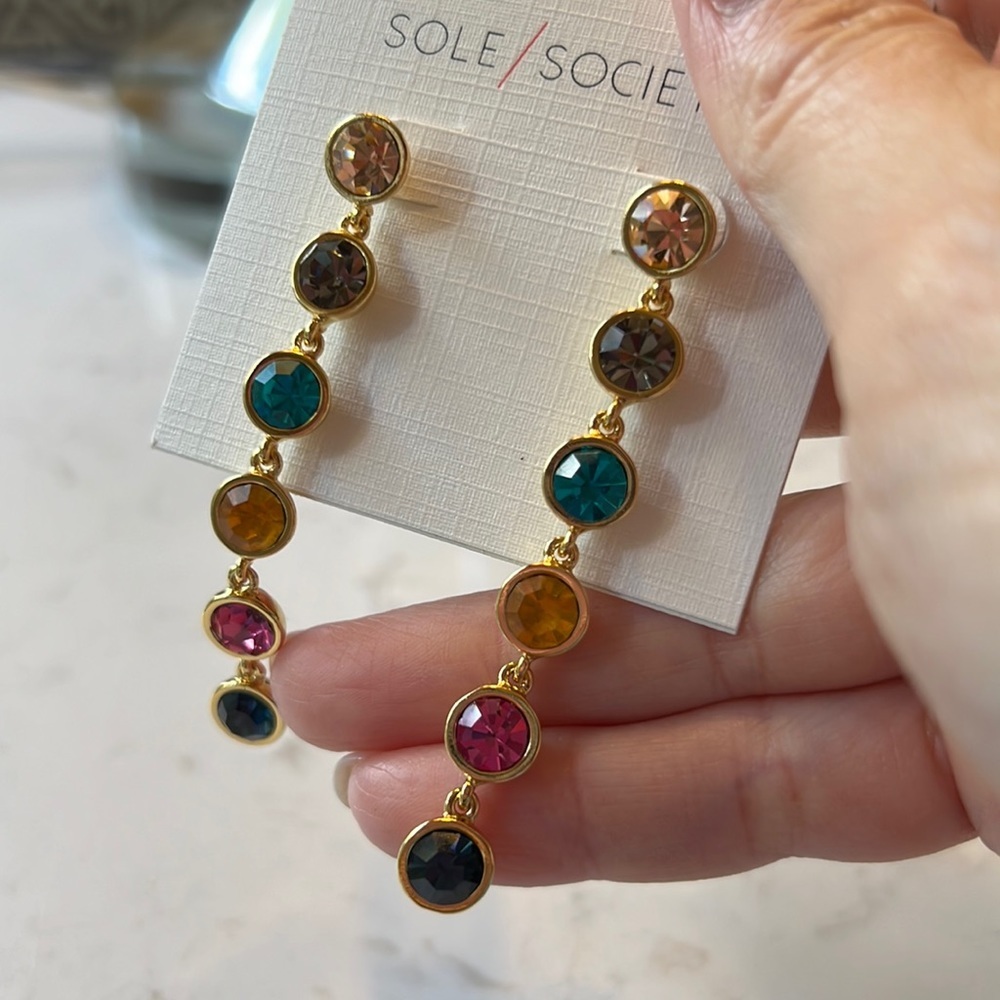 NWT Rainbow Rhinestone Drop Earring - Picture 2 of 2